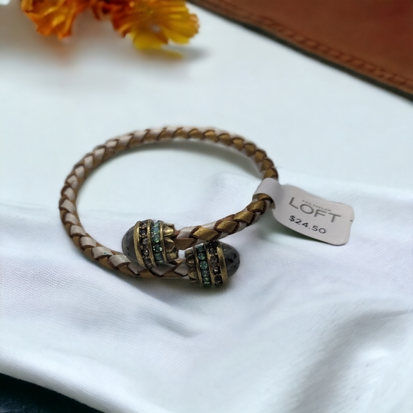 Loft Bracelet - Picture 1 of 2